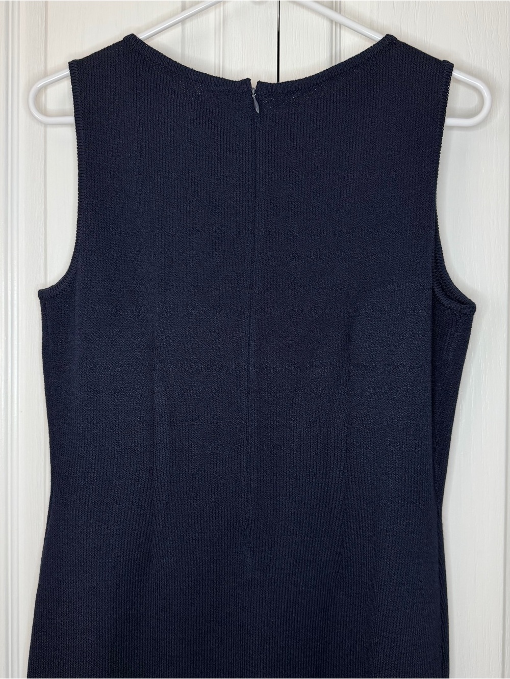 St John Collection Navy Knit Sheath Dress Sleeveless Career Size 4 - Picture 4 of 7
